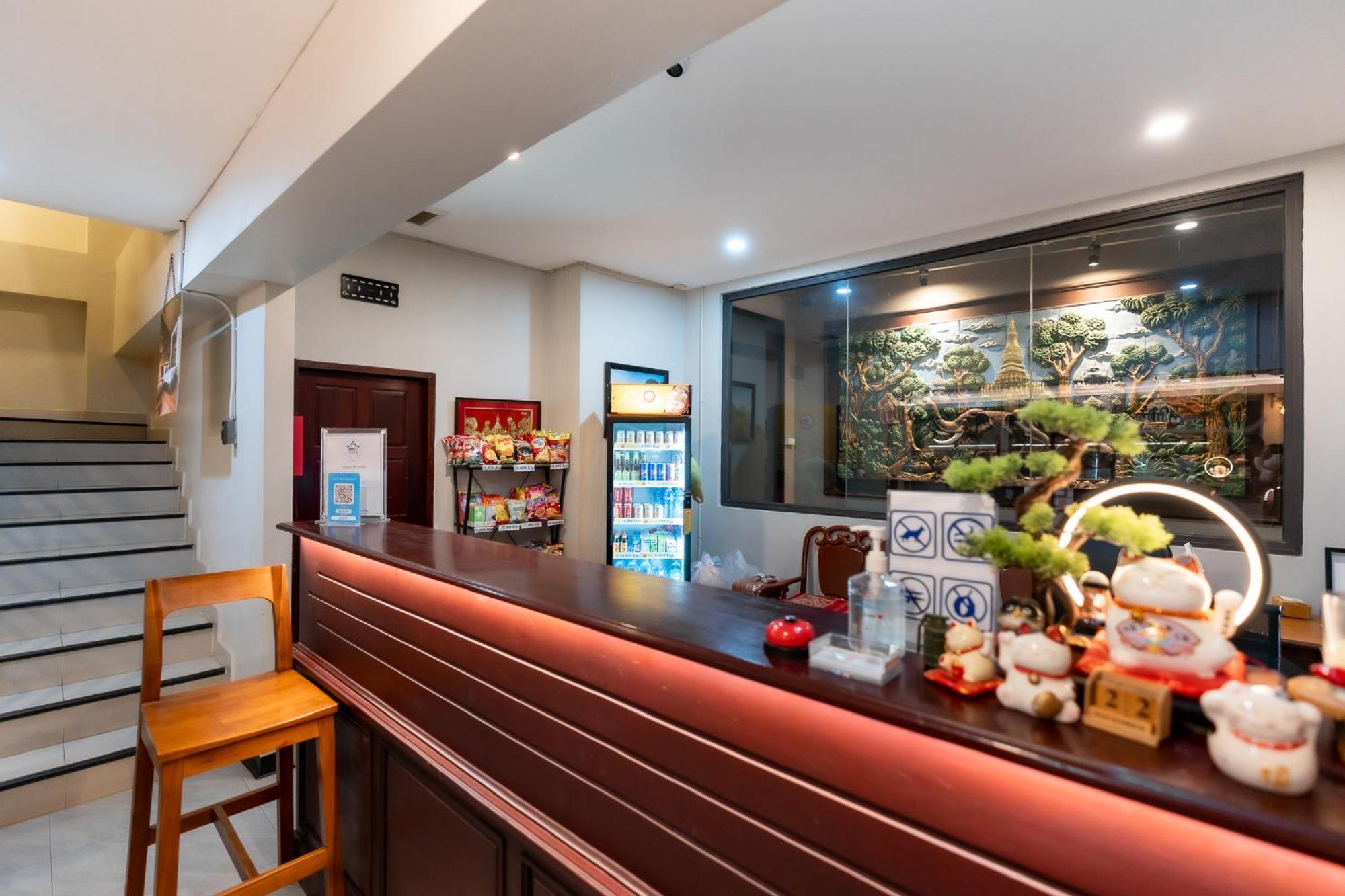 Siri Hotel Вьентьян Экстерьер фото
