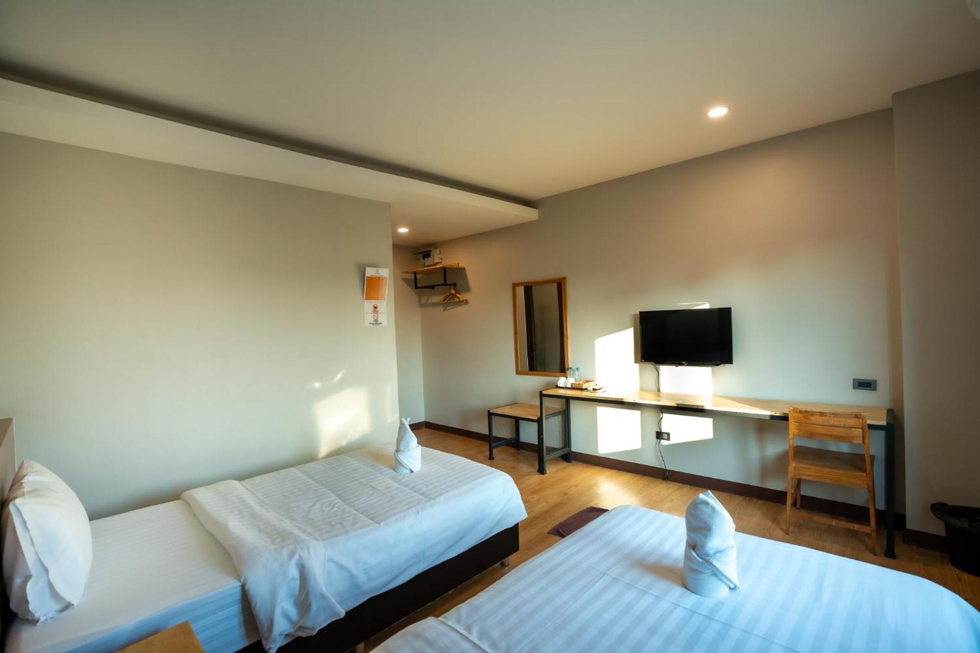 Siri Hotel Вьентьян Экстерьер фото