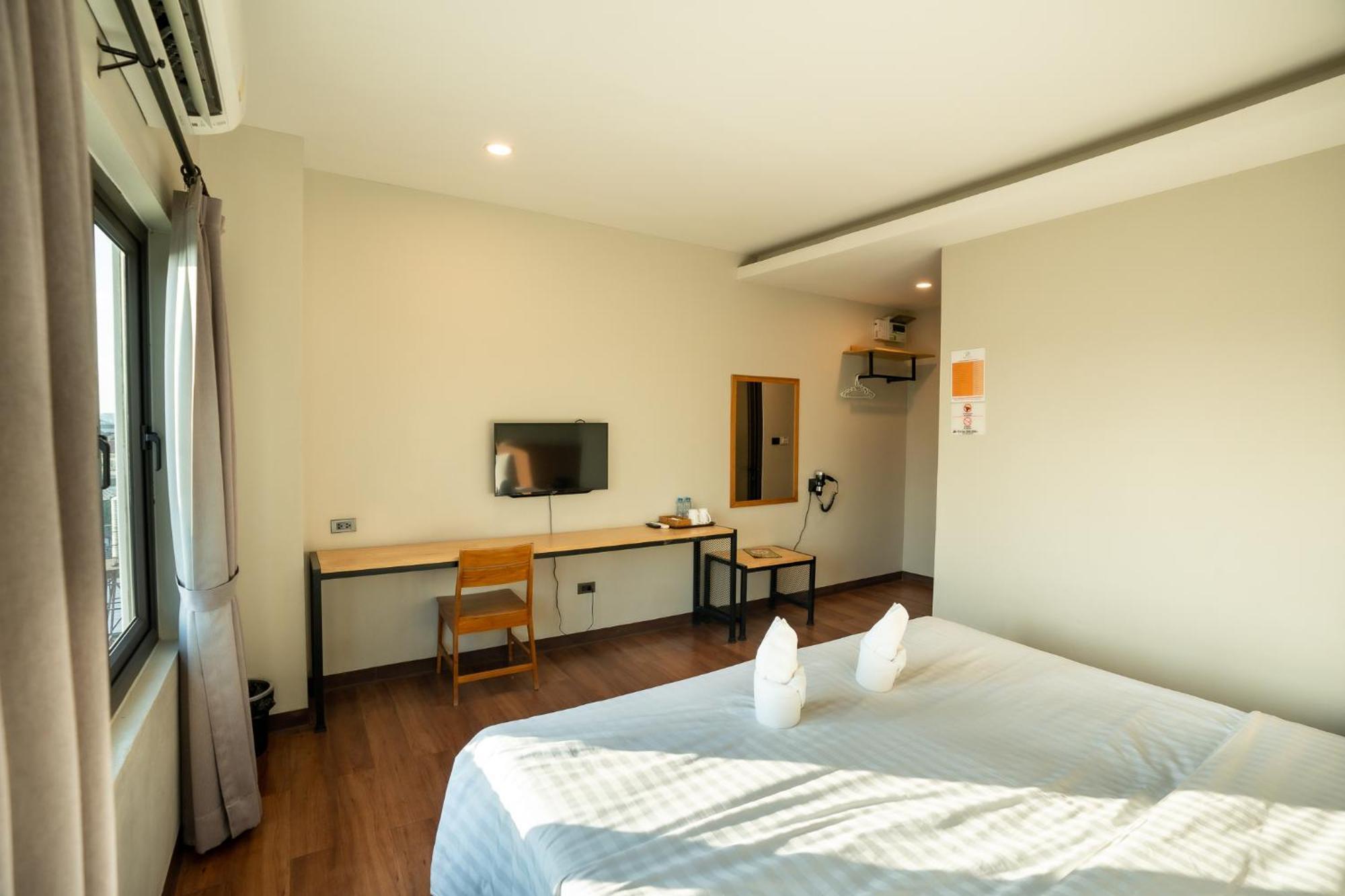 Siri Hotel Вьентьян Экстерьер фото