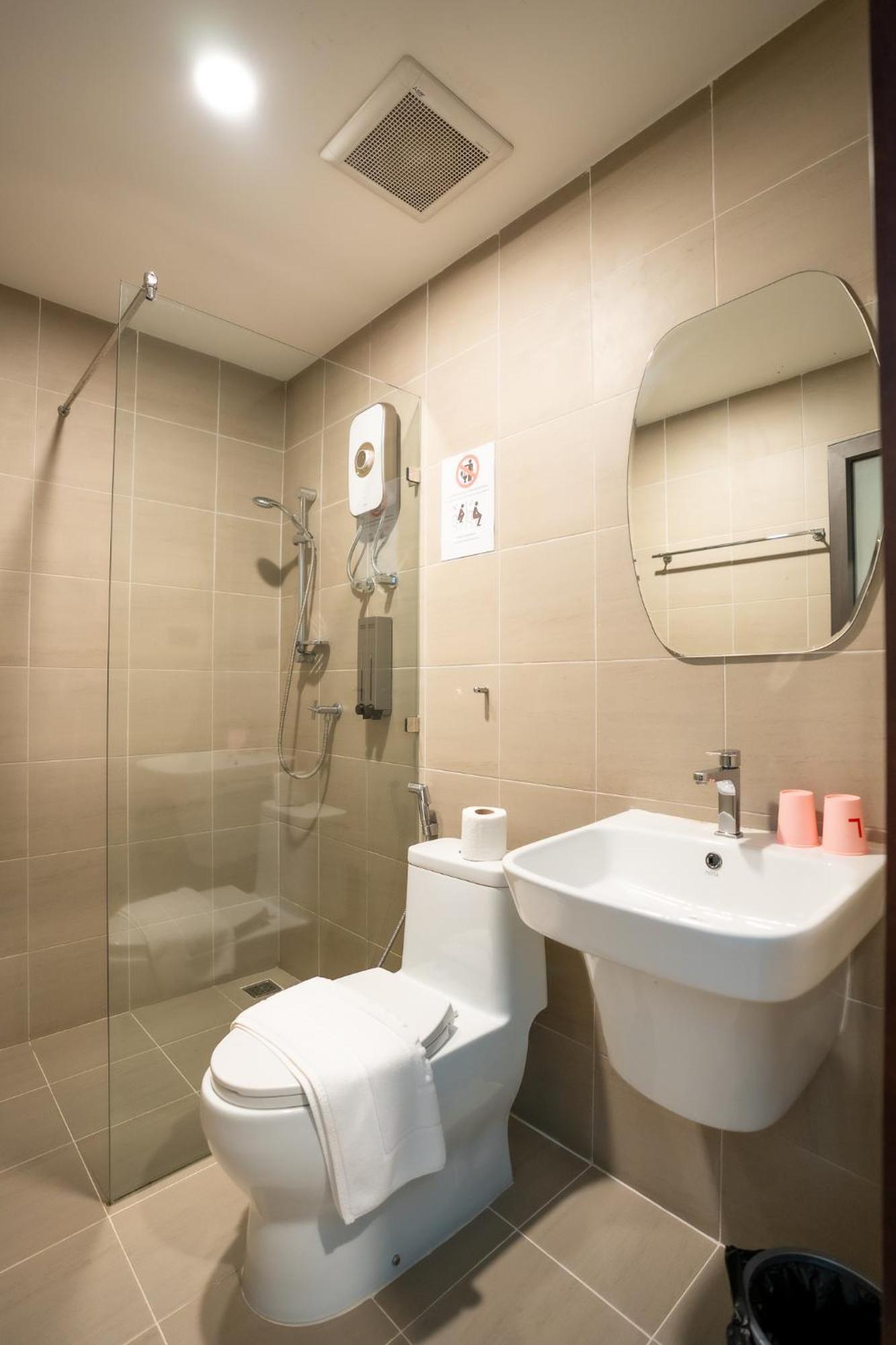 Siri Hotel Вьентьян Экстерьер фото